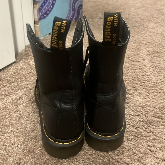 Black Dr.Marten Boots, size 7 women’s. - Picture 2 of 4